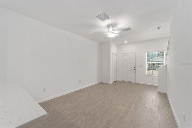 Building Photo - 3409 SW 34th Terrace