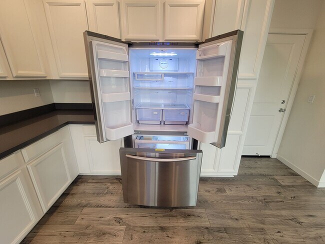 Building Photo - Available now! Stunning New North Natomas Home!