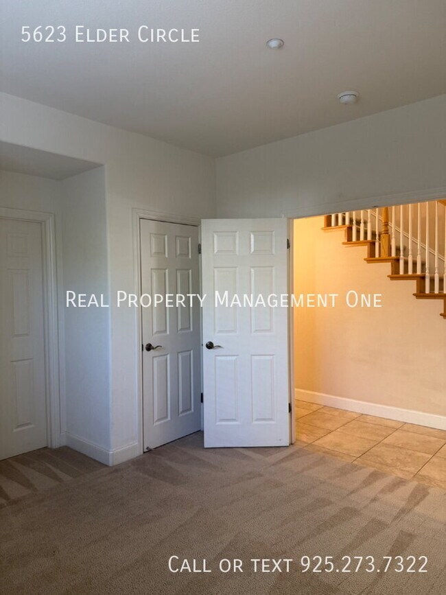 Building Photo - 5623 Elder Cir