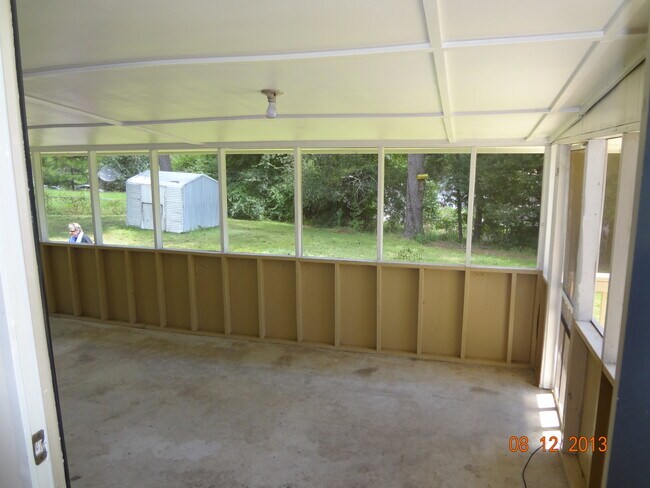 Building Photo - 152 Kendrick Ct