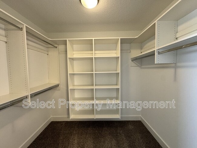 Building Photo - 12367 Speranza Dr