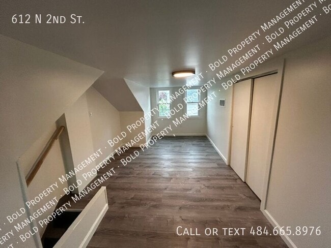Building Photo - 612 N 2nd St