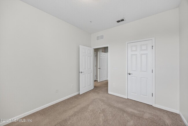 Building Photo - 11251 Campfield Dr