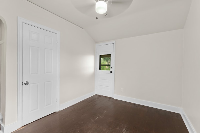 Building Photo - 3460 Haverhill St
