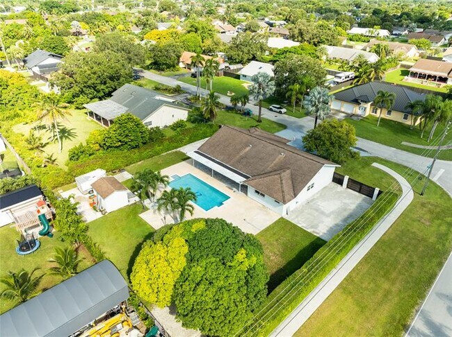 Building Photo - 16200 SW 286th St
