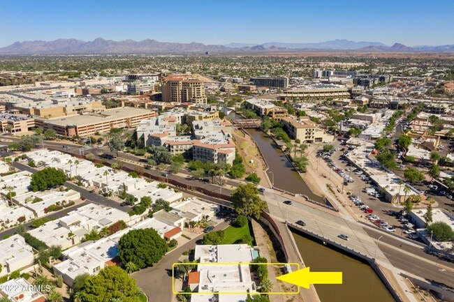 Building Photo - 6953 E Lafayette Blvd