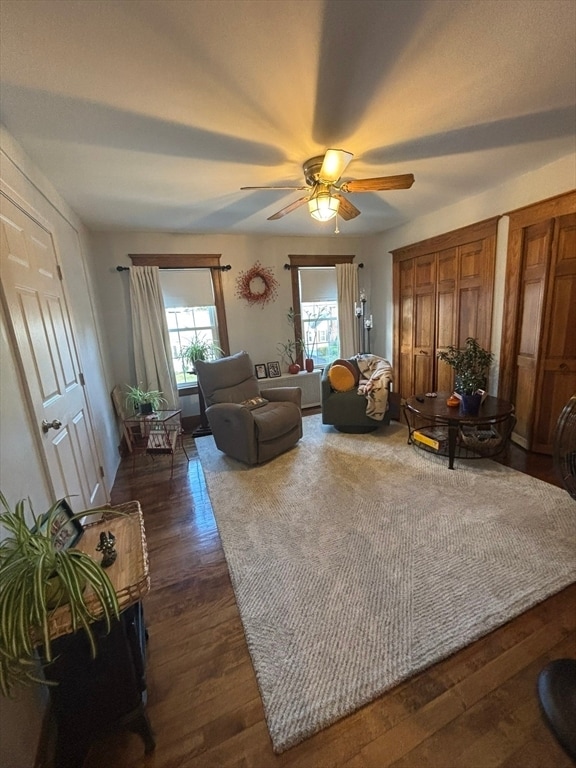 Building Photo - 460 Burncoat St