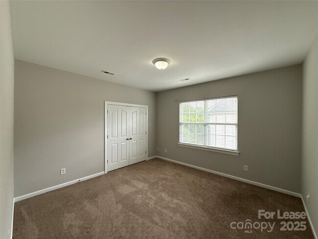Building Photo - 1113 Cooper Ln