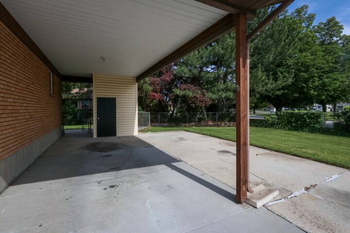 Building Photo - 8319 S Harrison Cir