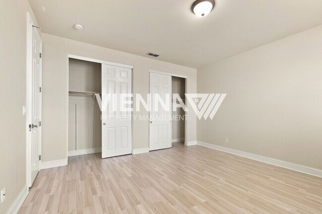 Building Photo - 1747 Abbeyfeale Ct