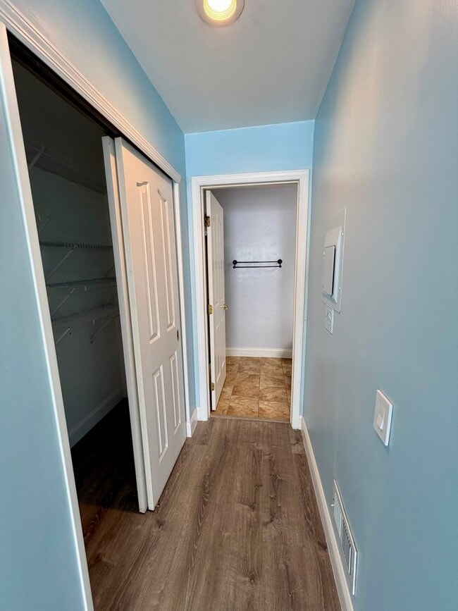Building Photo - Welcome to Waters Edge Condos!