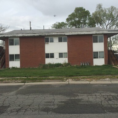 Building Photo - 3064 W Beaver Cir