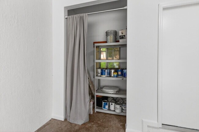 Building Photo - 4582 Danson Way