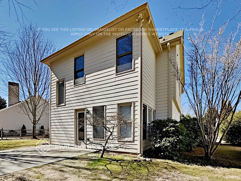 Building Photo - 510 Millside Tr