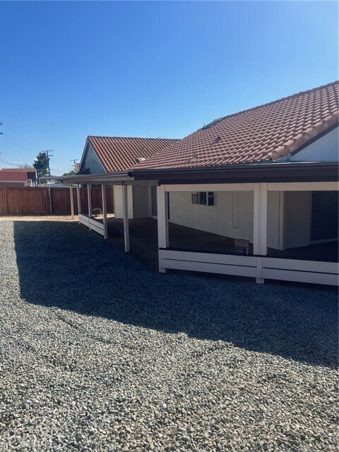 Building Photo - 26328 Columbus Dr