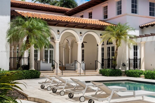 Building Photo - 9941 SW 60th Ct