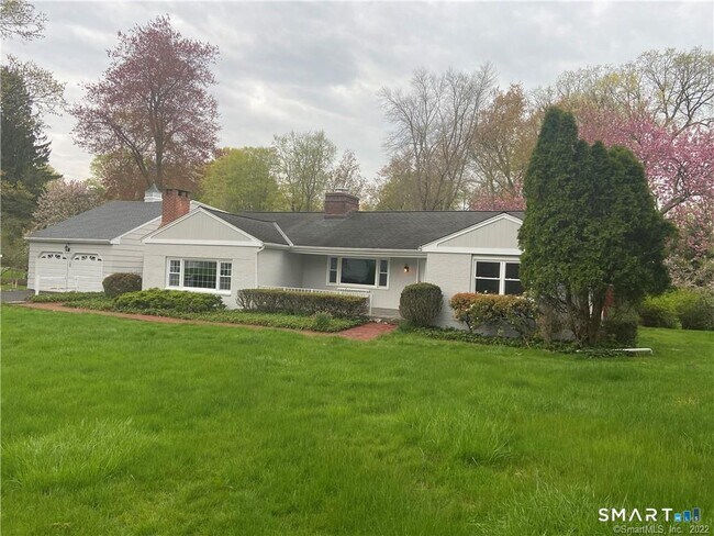 Building Photo - 5 Turtleback Ln