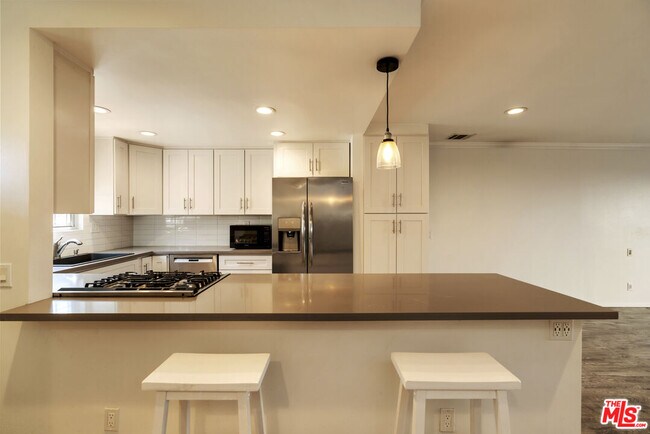 Building Photo - 1837 11th St