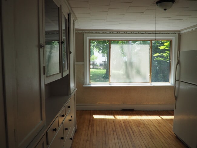 Building Photo - 9931 143rd Pl