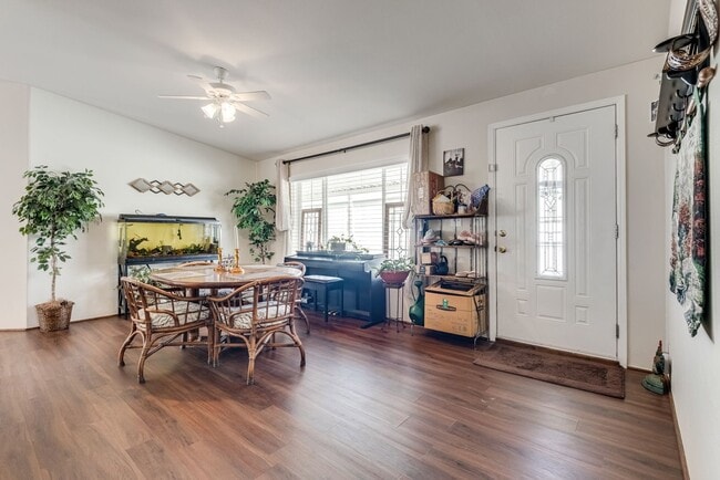 Building Photo - Charming Furnished Home in Age-Restricted ...