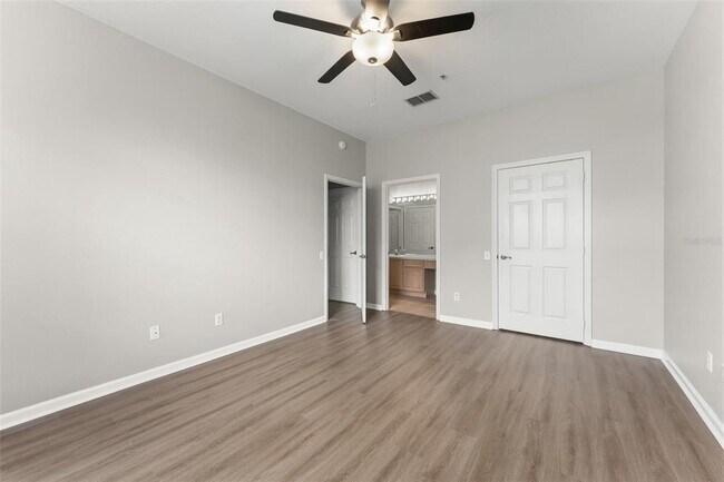 Building Photo - 1224 S Hiawassee Rd