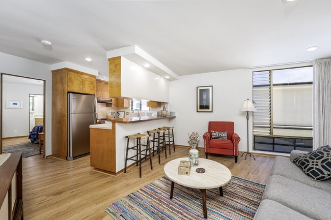 Building Photo - "Charming Furnished Retreat: Classic Cozy ...
