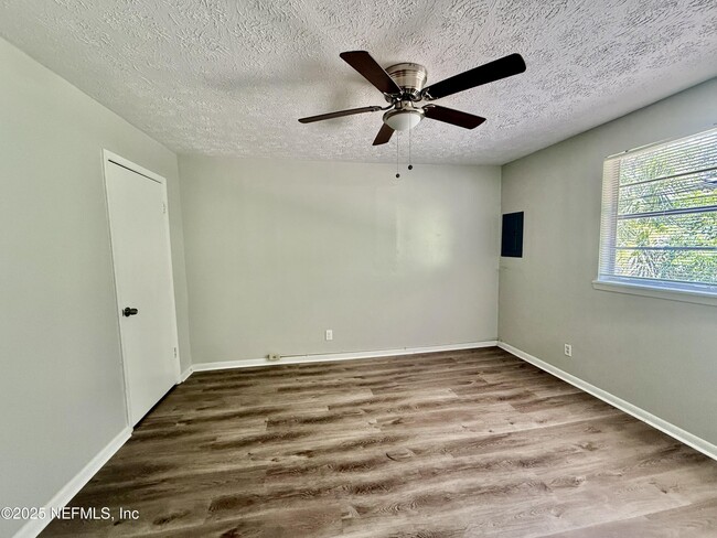 Building Photo - 1311 Pullen Rd