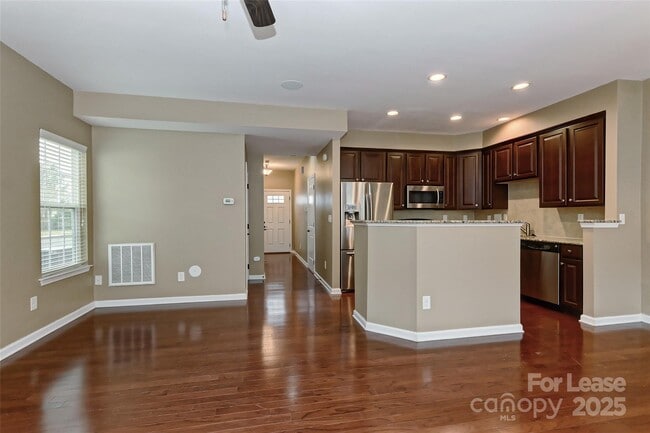 Building Photo - 7718 Sweet Fern Way