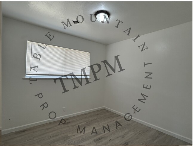 Building Photo - 2262 Las Plumas Ave