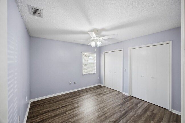 Building Photo - 3/2 Bedroom near Downtown Lakeland