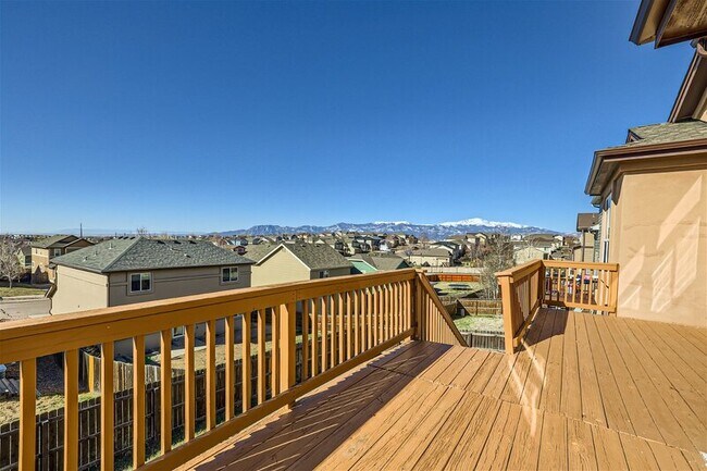 Building Photo - 7767 Orange Sunset Dr