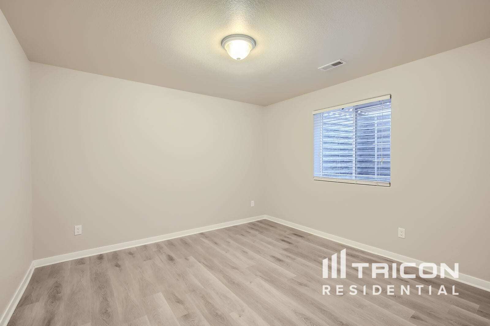 Building Photo - 2156 74th Ave Ct