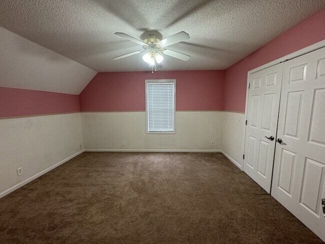 Building Photo - 1872 Darlington Dr