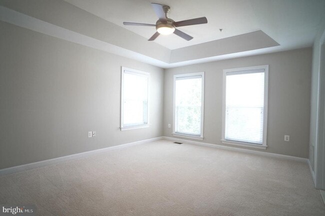 Building Photo - 2515 Einstein St