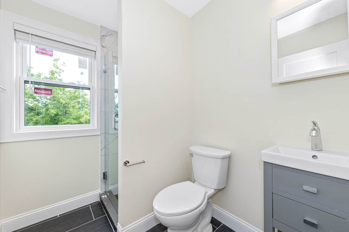 Building Photo - 77 Winchester St