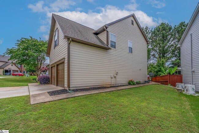 Building Photo - 113 Carissa Ct