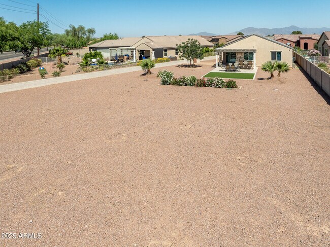 Building Photo - 41769 W Canasta Ln