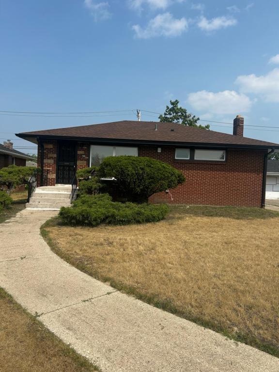 Building Photo - 926 Charles Hawkins Dr