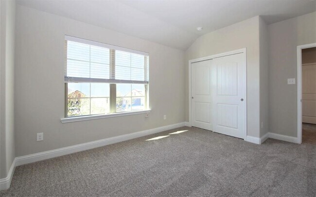Building Photo - 8202 Aleppo Pine Ln