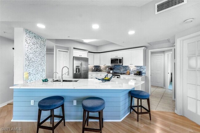 Building Photo - 8751 Estero Blvd