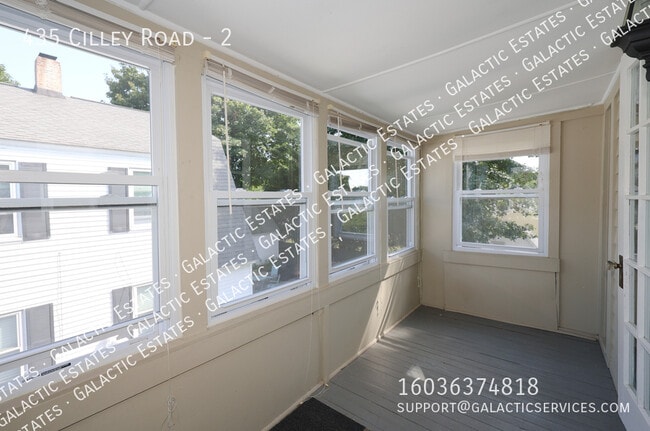 Building Photo - 435 Cilley Rd