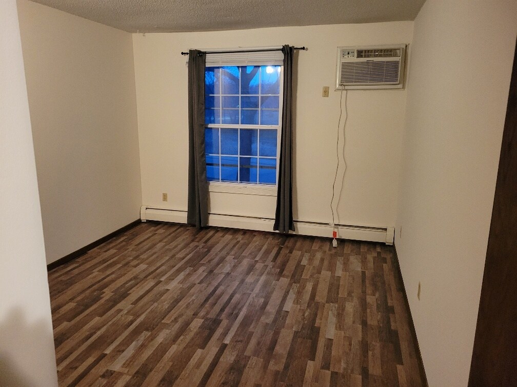 Building Photo - 938 Westbrooke Way