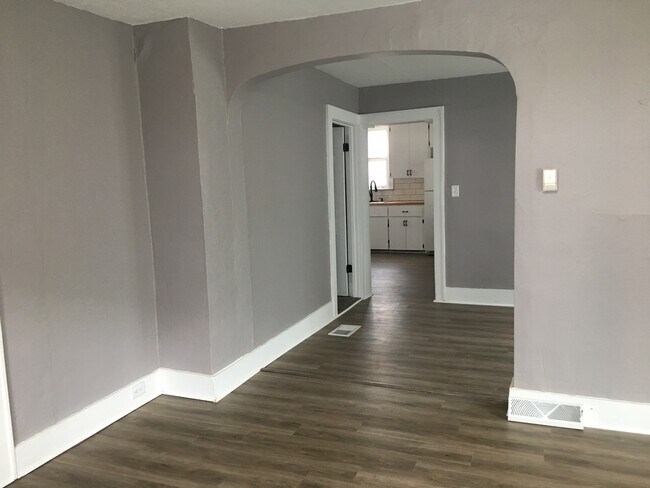 Building Photo - 1236-1238 Garfield NW