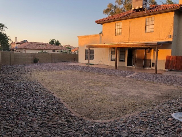 Building Photo - 10402 N 54th Dr