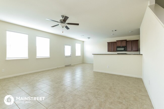 Building Photo - 27053 Leonardo Dr