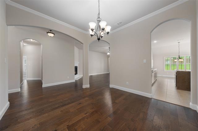 Building Photo - 206 Covington Dr
