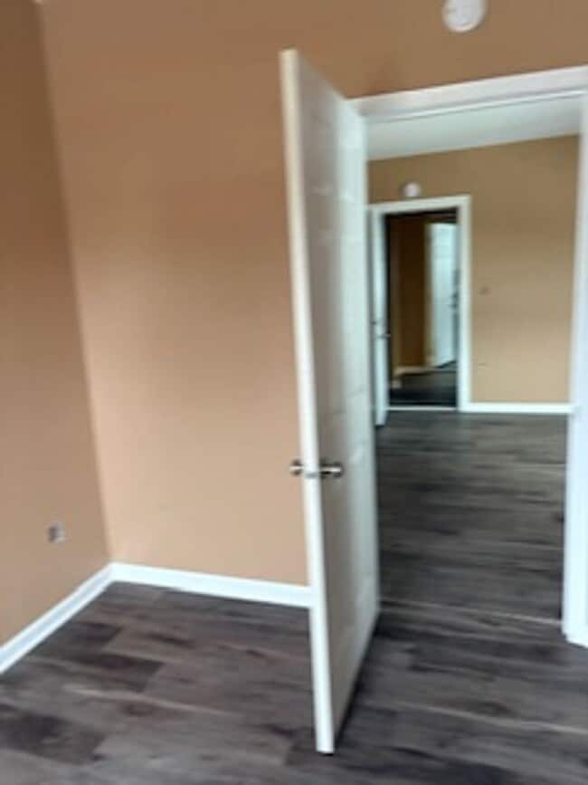 Building Photo - 303 Franklin St