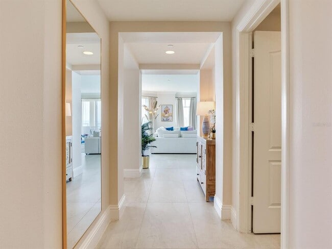 Building Photo - 4201 Bayshore Blvd