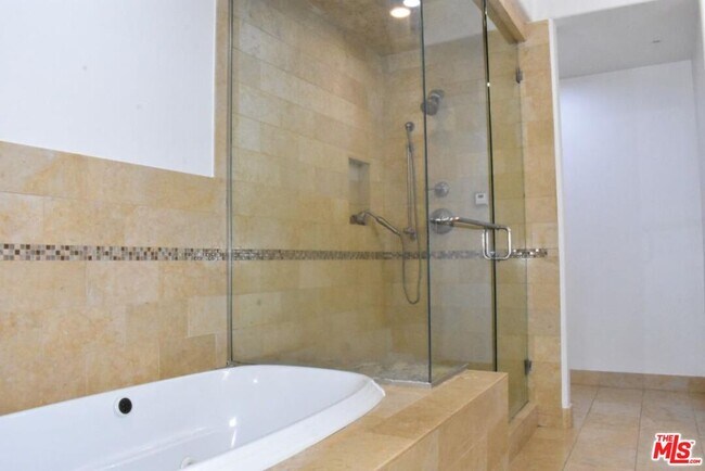 Building Photo - 235 S Gale Dr