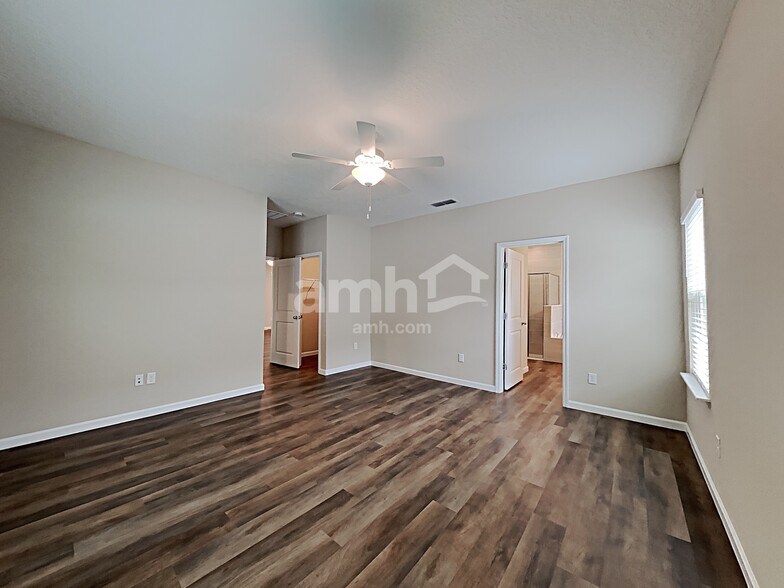 Building Photo - 109 Stone Arbor Ln